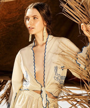 Load image into Gallery viewer, Ottod’Ame Cream Embroidered Knotted Shirt
