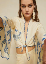 Load image into Gallery viewer, Ottod’Ame Cream Embroidered Knotted Shirt
