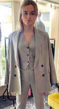 Load image into Gallery viewer, PENNYBLACK Grey Pinstripe Double Breasted Boyfriend Blazer
